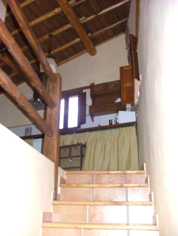 Los Balcones Del Rio Robledillo De Gata Szoba fotó